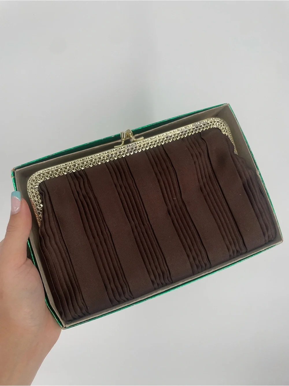 Vintage La Regale Double Chain Handle Brown Pintucked Evening Bag W Coin Purse